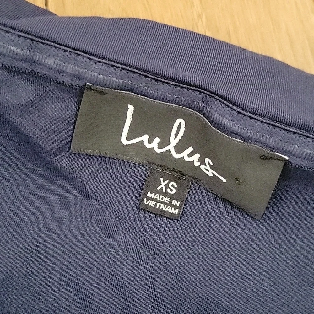 NWT Lulus Destined for Chicness Navy Blue One-Shoulder Romper XS - Picture 4 of 7